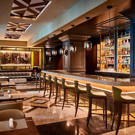 Atheneum Suite Hotel Детройт Екстериор снимка